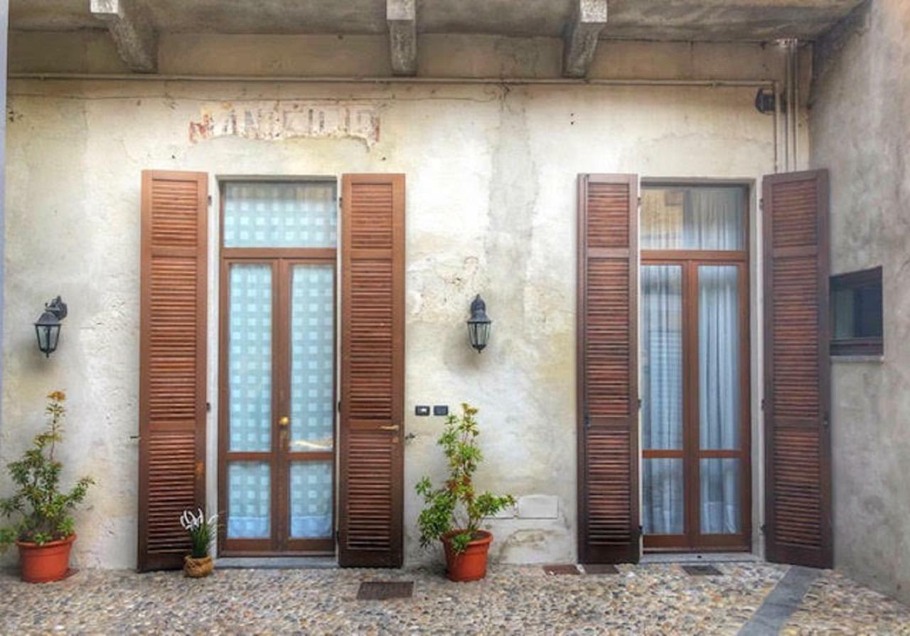 Апартаменты Cortile Del Forno Nel Centro Storico Арона Экстерьер фото